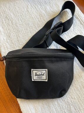 Herschel Supply Co. Black Men's Waist Bag
